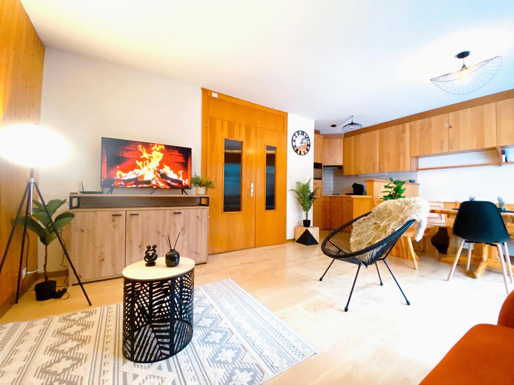 Free Parking Apartment